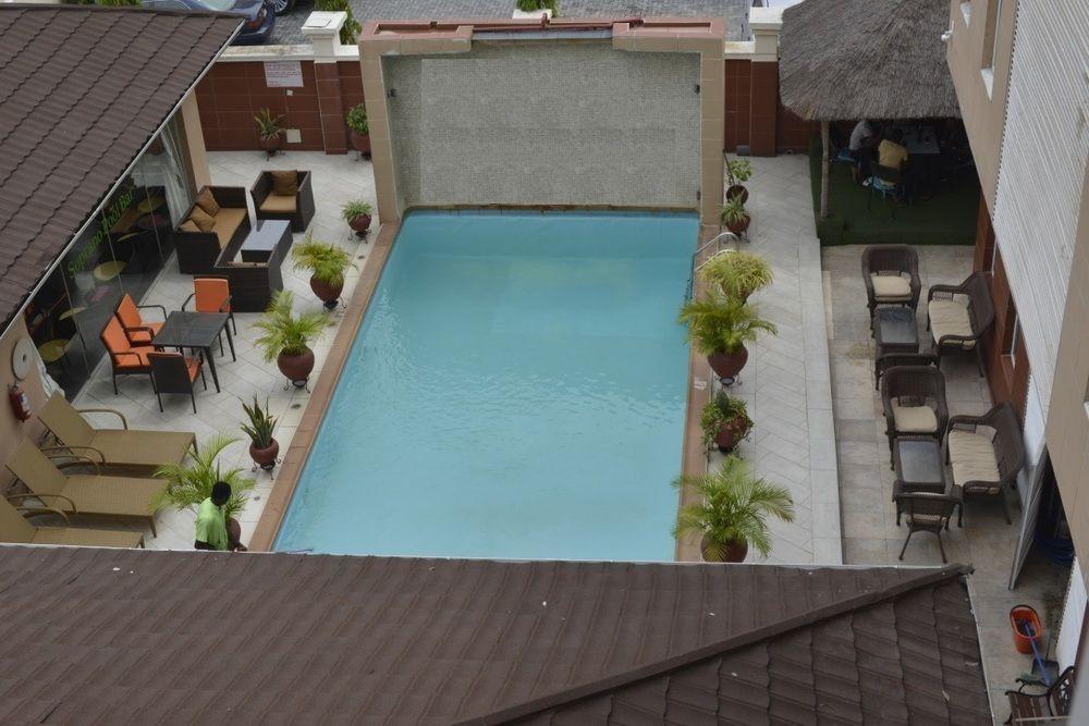 Palazzo Dumont Hotel Ikuata Ngoại thất bức ảnh